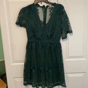 Bella Ella Boutique dress with short sleeves